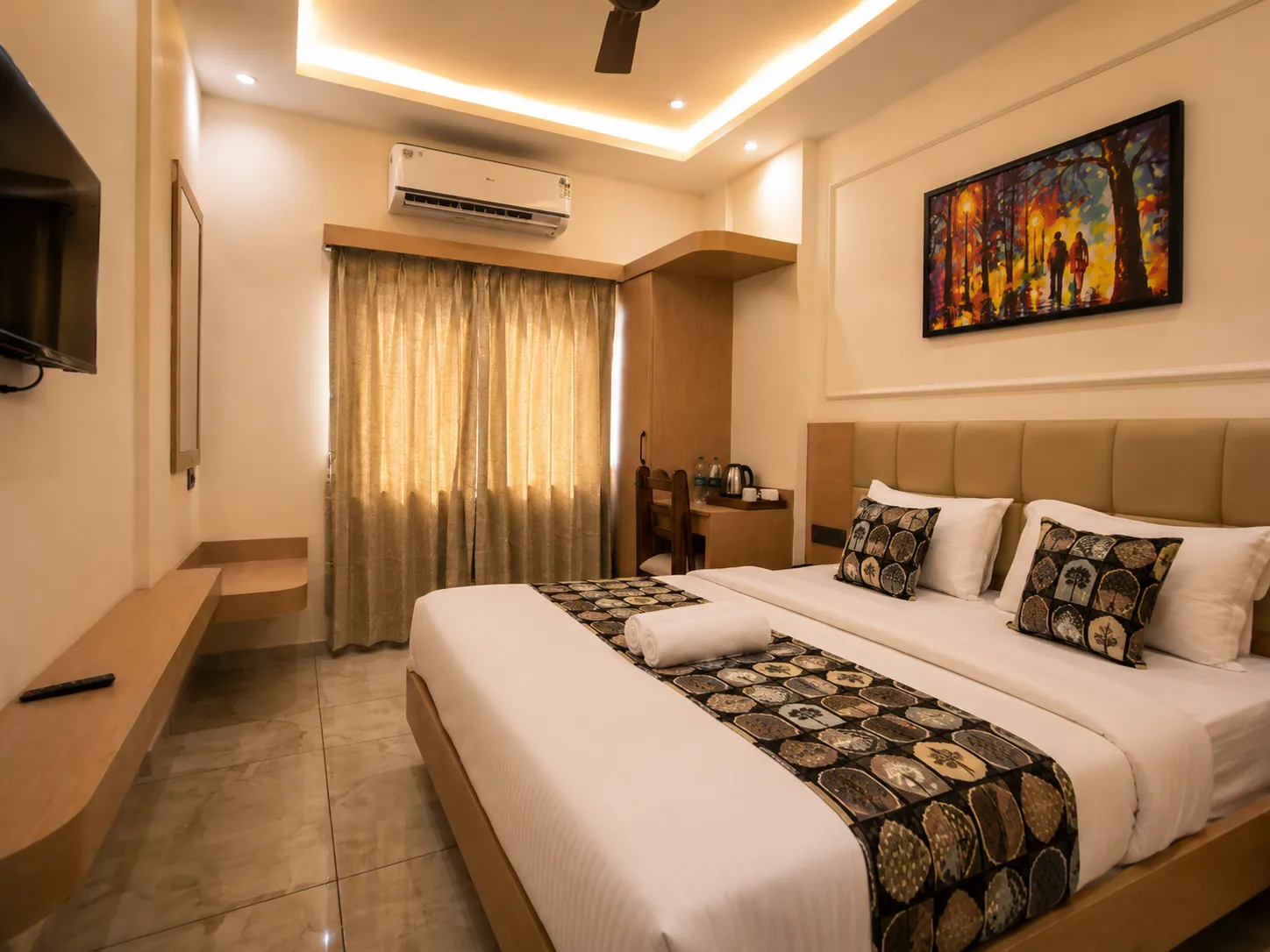 Hotel Alpine Stays — image 3