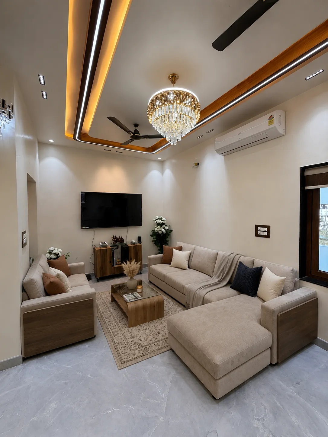 Sarvaritu Vilas Residence — image 7